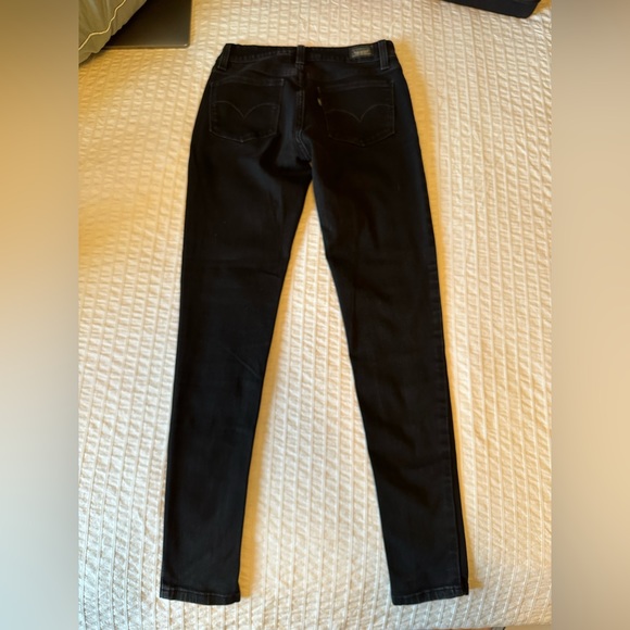 Levi Black Jean Leggings - Picture 4 of 4
